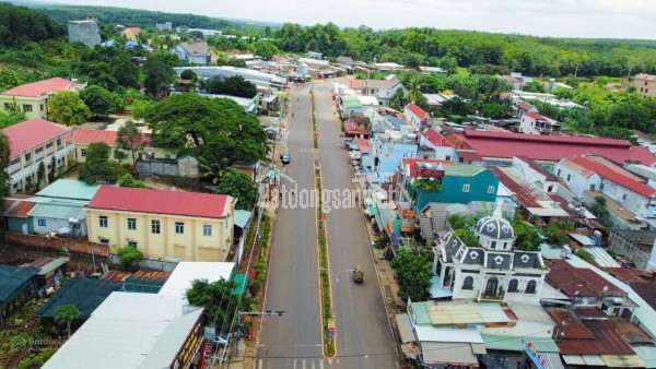 Bán Đất Mặt Tiền QL13 Vào, Cổng Xí Nhiêp, Cây xăng, gần trường, chợ, thị trấn. (10X25=250M2)