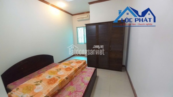 Cho thuê biệt thự mini Long Bình Tân 150 m2 5 phòng ngủ 3 tolet 5 máy lạnh chỉ 12 triệu/tháng